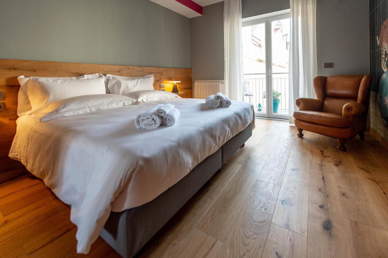The Lion'S Den Bnb Triëst Buitenkant foto