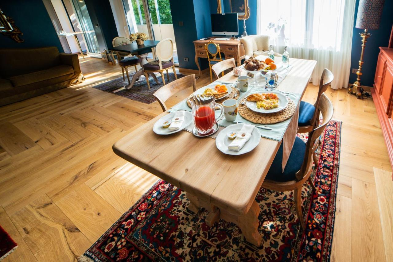 The Lion'S Den Bnb Triëst Buitenkant foto