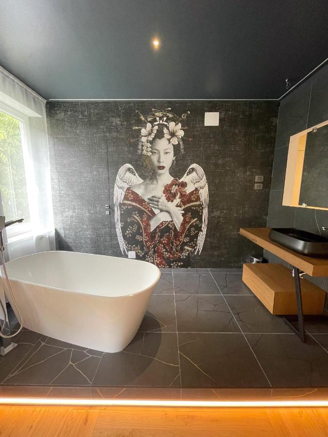 The Lion'S Den Bnb Triëst Buitenkant foto